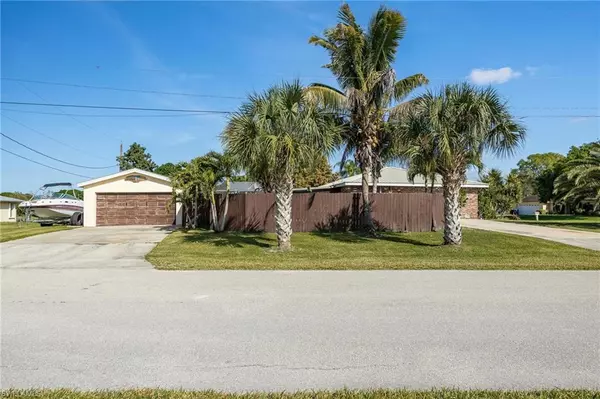 Clewiston, FL 33440,415 De Soto AVE