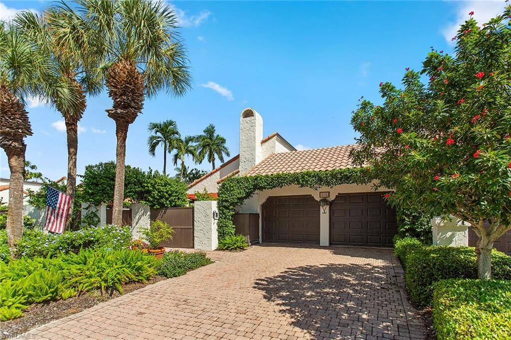 505 Tierra Mar LN W #48, Naples, FL 34108