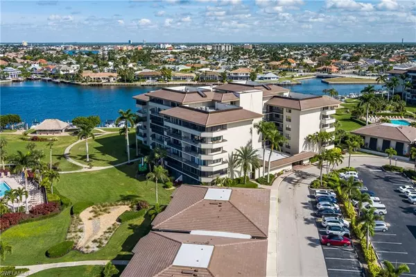 Marco Island, FL 34145,651 Seaview CT #B-202