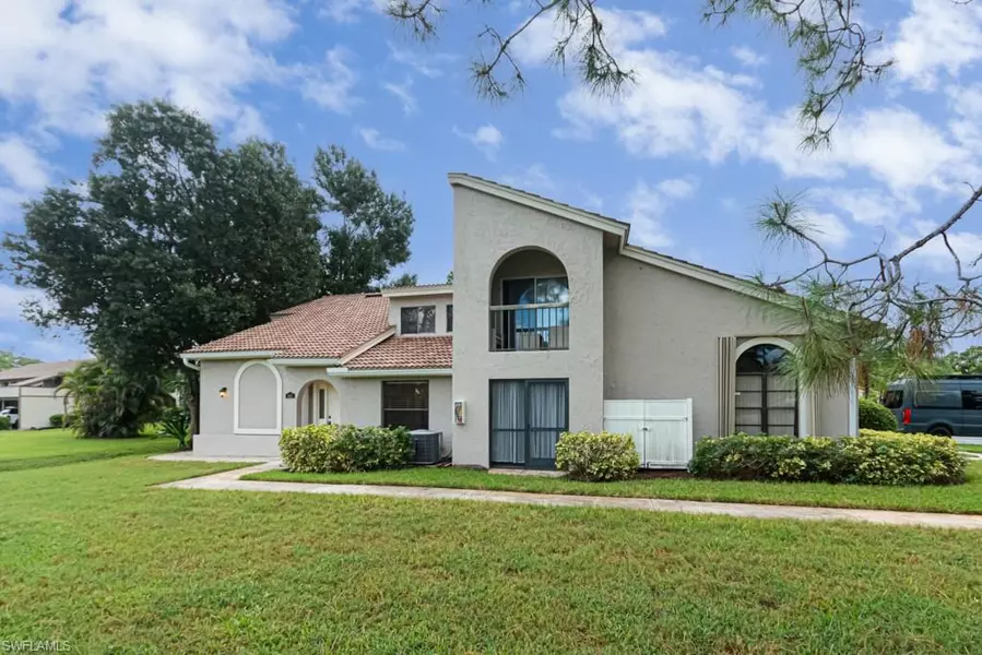 942 Augusta BLVD E #D941, Naples, FL 34113