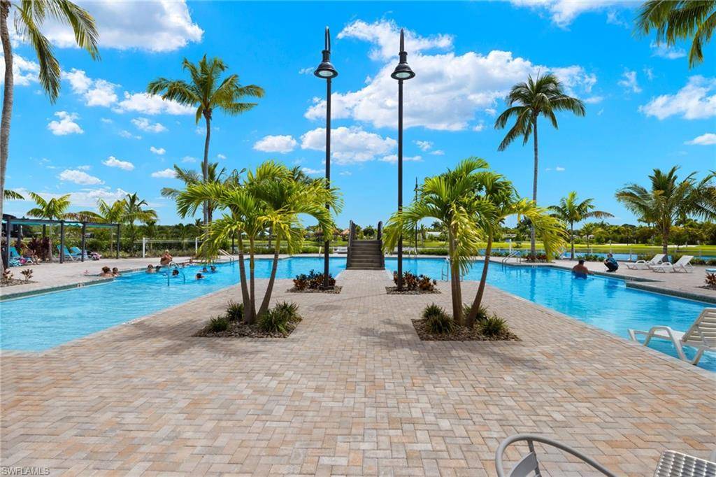 5660 Laguna Caribe CIR, Fort Myers, FL 33905