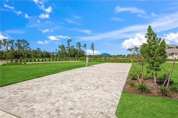 Fort Myers, FL 33905,5618 Laguna Caribe CIR