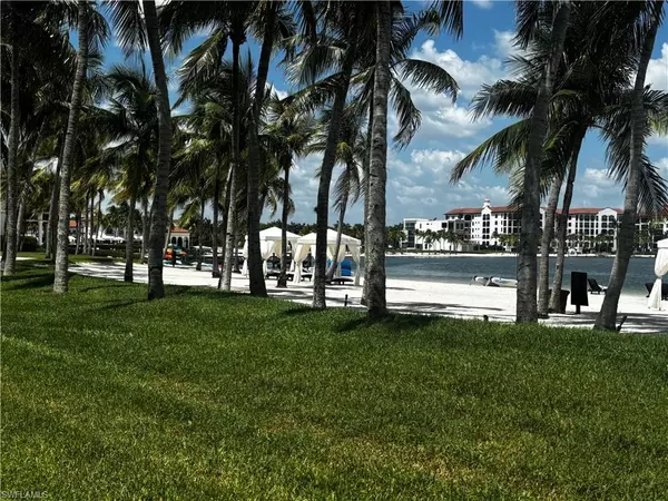 10731 Mirasol DR #306, Miromar Lakes, FL 33913