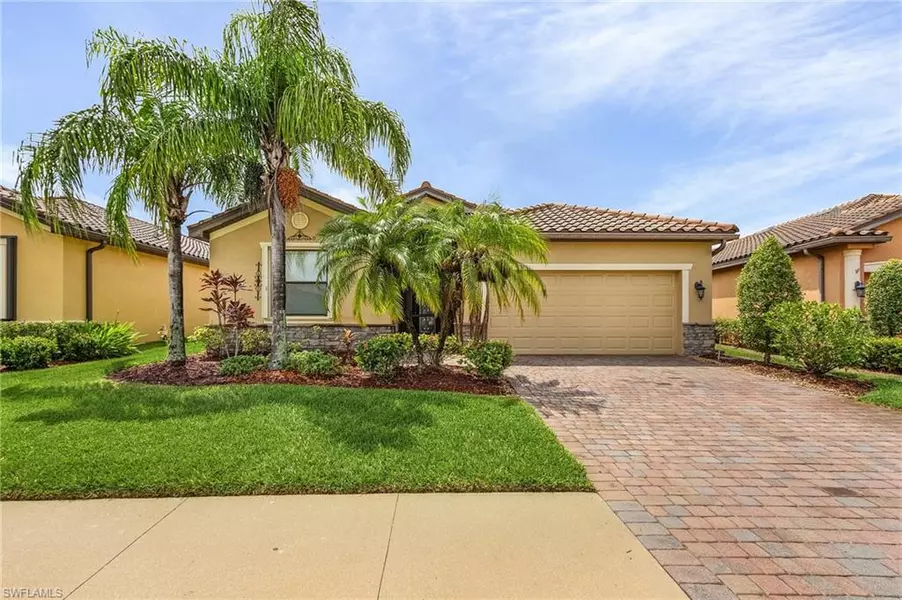 2879 Via Piazza LOOP, Fort Myers, FL 33905