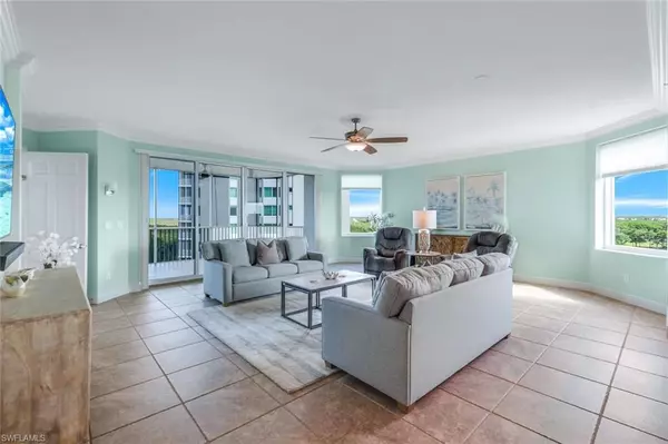 Naples, FL 34110,275 Indies WAY #706