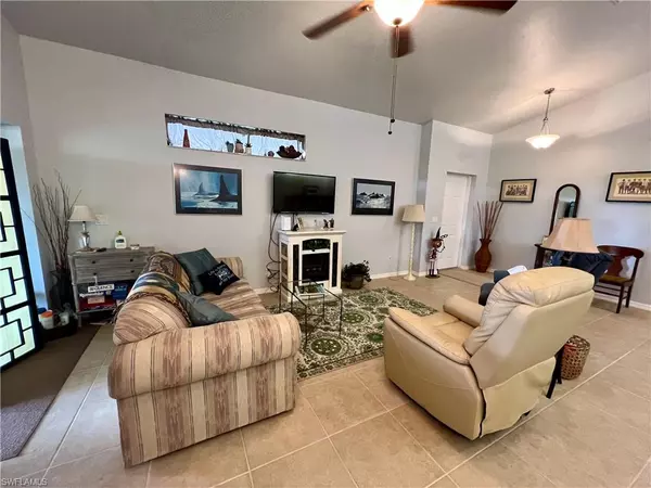 Lehigh Acres, FL 33936,20075 Lake Vista CIR