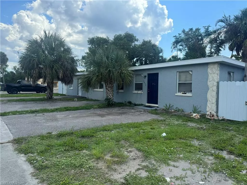 Fort Myers, FL 33916,2032-2036-2040 Wright ST