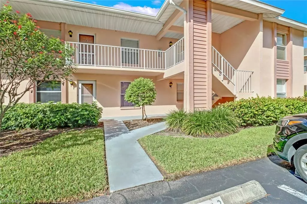 Naples, FL 34116,1406 Churchill CIR #P203