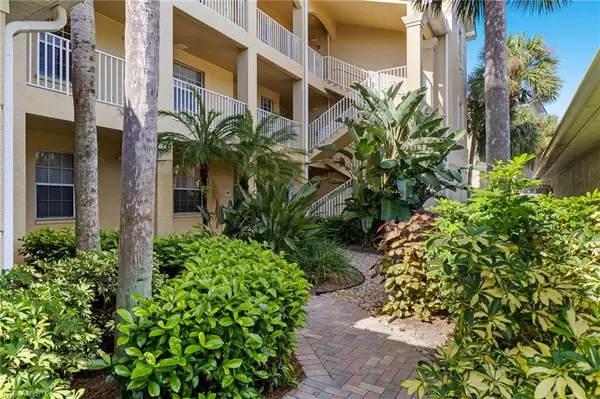 Bonita Springs, FL 34134,3461 Pointe Creek CT #204