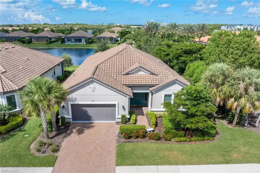 8482 Viale CIR, Naples, FL 34114