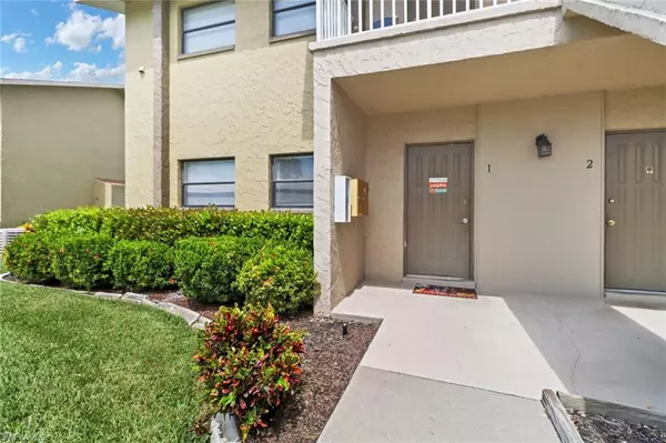 North Fort Myers, FL 33903,4781 Orange Grove BLVD #1