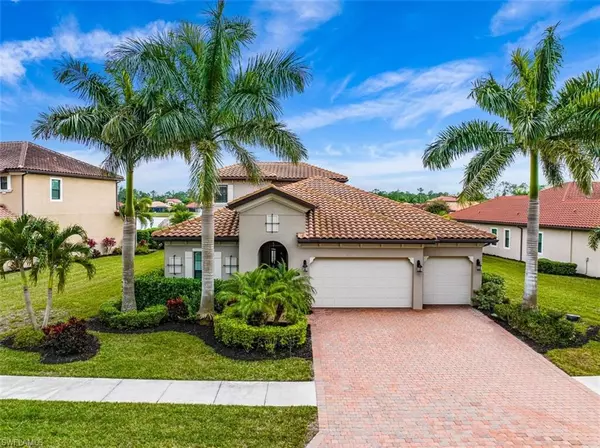 1538 Mockingbird DR, Naples, FL 34120