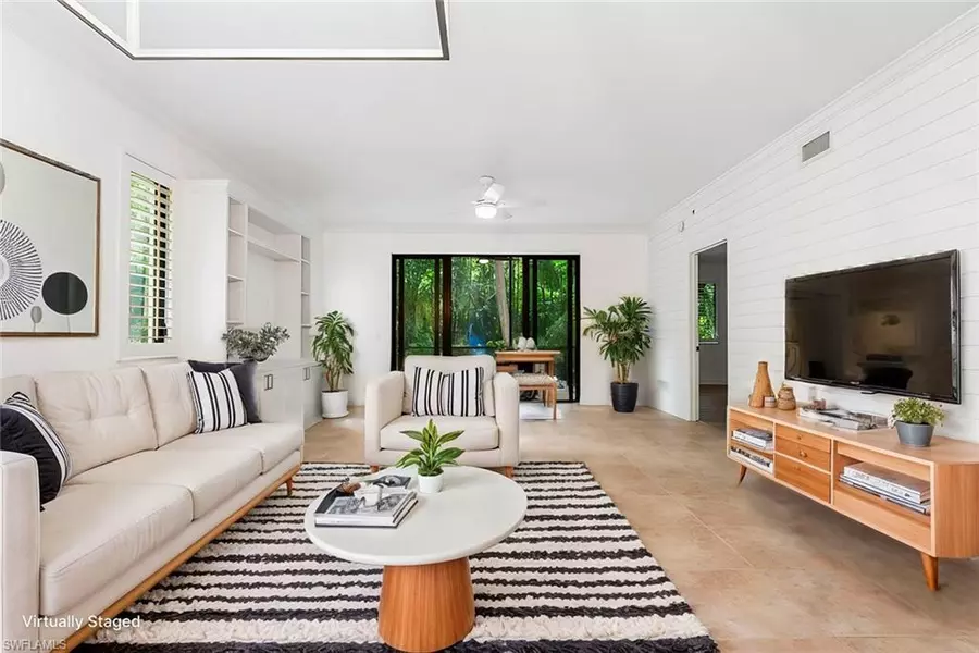 1035 Sandpiper ST #F101, Naples, FL 34102