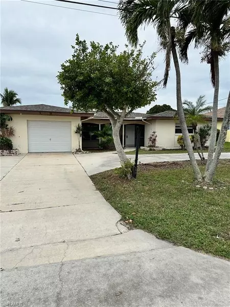 154 SW 53rd TER, Cape Coral, FL 33914