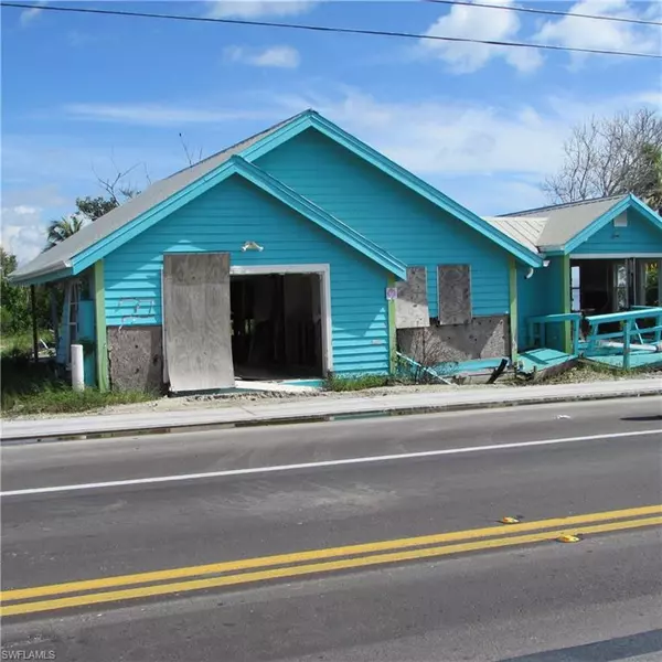 Matlacha, FL 33993,4195 Pine Island RD NW