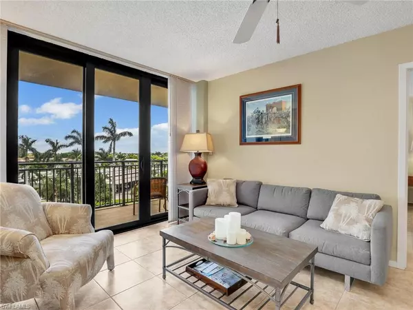 Marco Island, FL 34145,180 Seaview CT #502