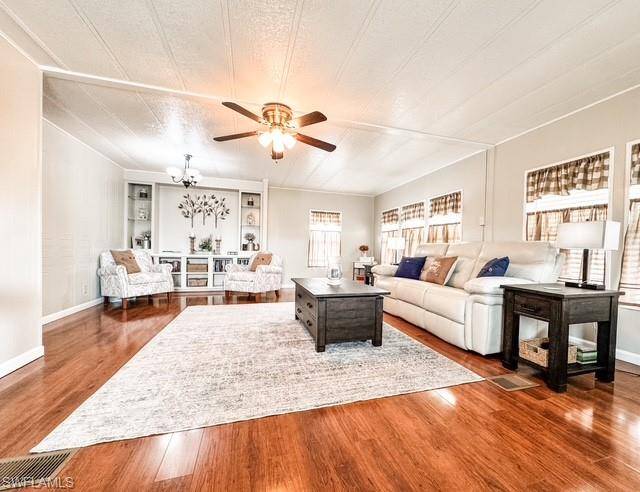 North Fort Myers, FL 33917,101 Conestoga TRL