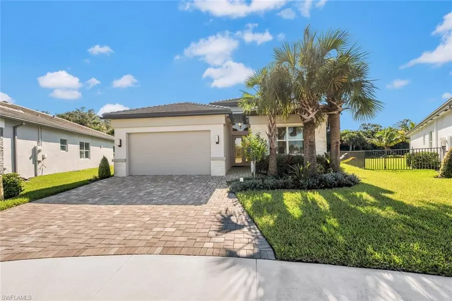 11453 Jacaranda DR, Naples, FL 34120