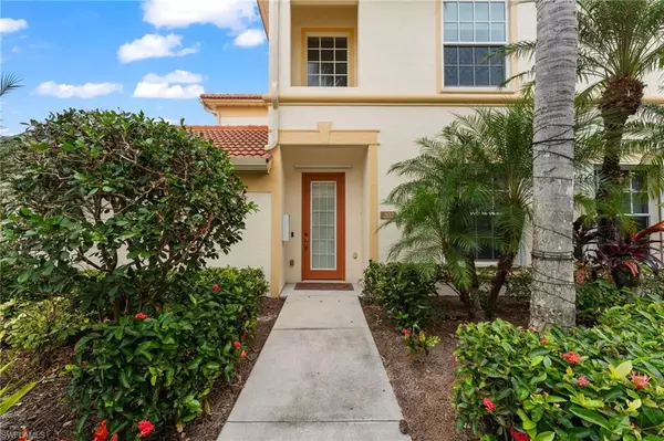 Naples, FL 34104,7836 Clemson ST #202