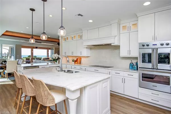 Sanibel, FL 33957,5071 Joewood DR