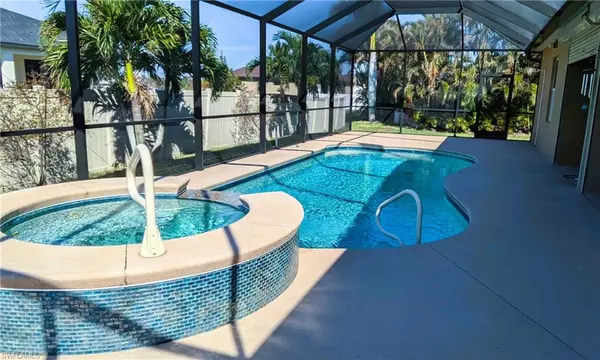 1812 NW 37th AVE, Cape Coral, FL 33993