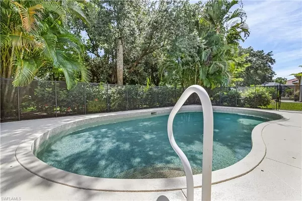 Naples, FL 34119,14924 Indigo Lakes DR