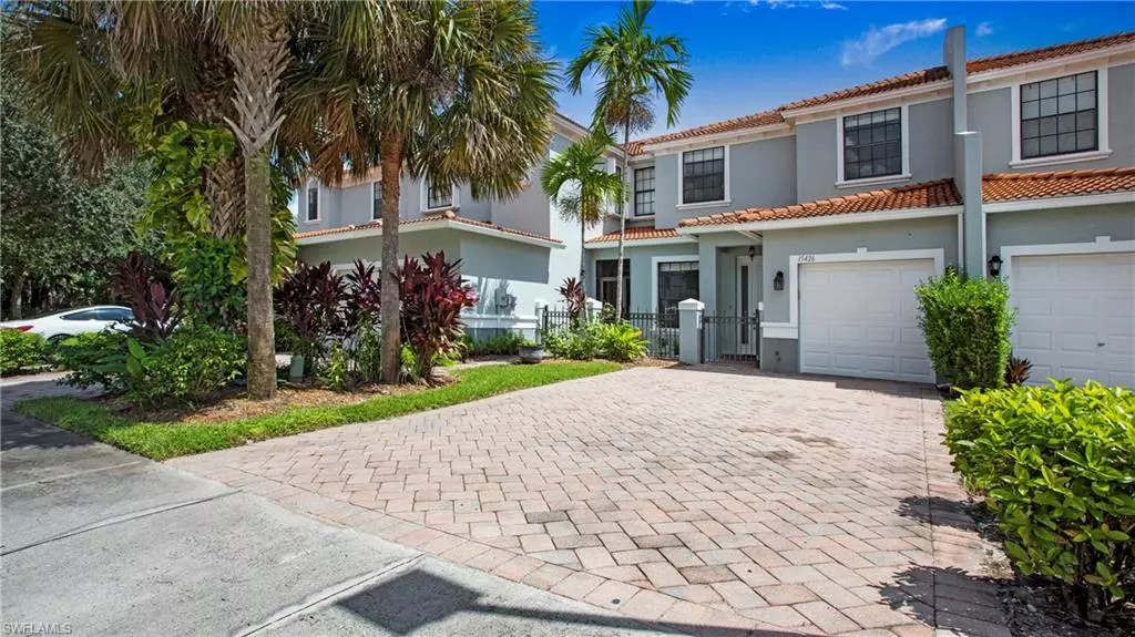 Naples, FL 34119,15426 Summit Place CIR