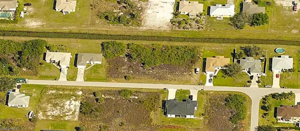 Lehigh Acres, FL 33971,5046 Benton ST