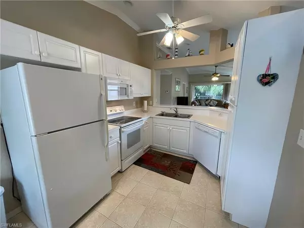 Bonita Springs, FL 34135,26687 Little John CT #80