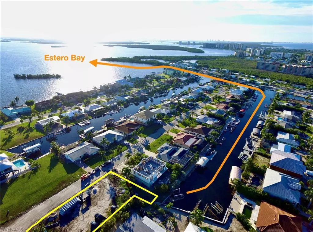Fort Myers Beach, FL 33931,264 Albatross ST