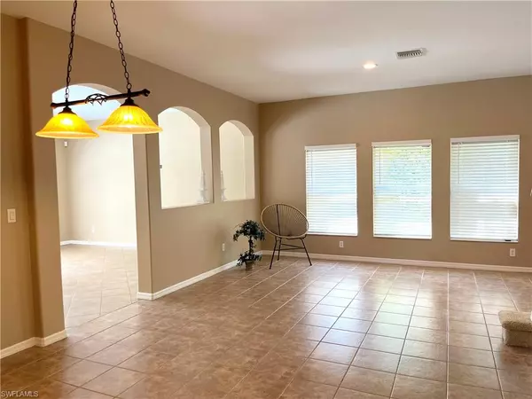 Fort Myers, FL 33905,9350 Via Murano CT