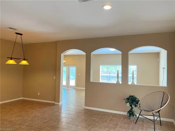 Fort Myers, FL 33905,9350 Via Murano CT