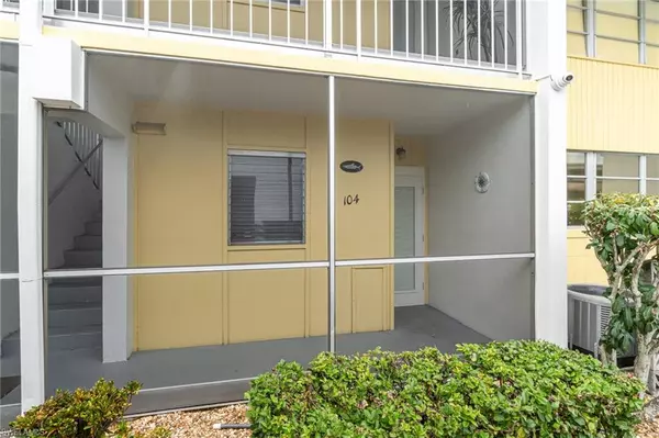 Cape Coral, FL 33904,4613 SE 5th AVE #104