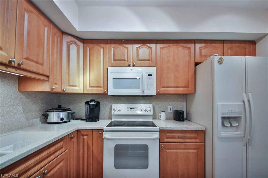 Marco Island, FL 34145,68 Marco Villas DR #R-5