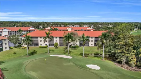 Naples, FL 34104,7280 Coventry CT #505