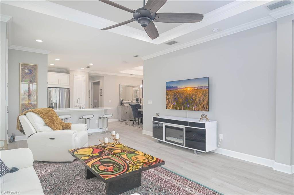 Naples, FL 34114,8013 Calle Canovas CT