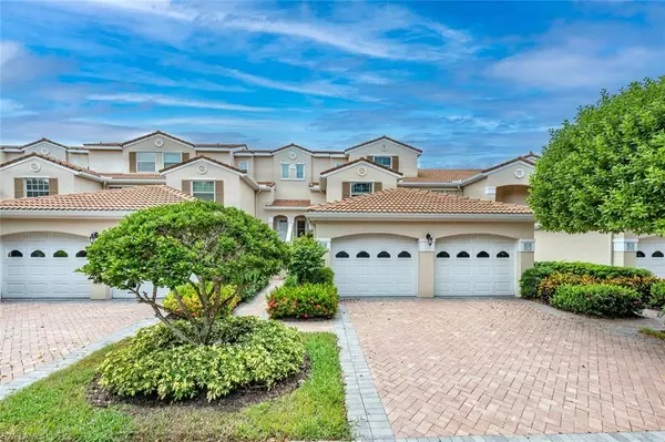 Naples, FL 34108,8355 Excalibur CIR #L9