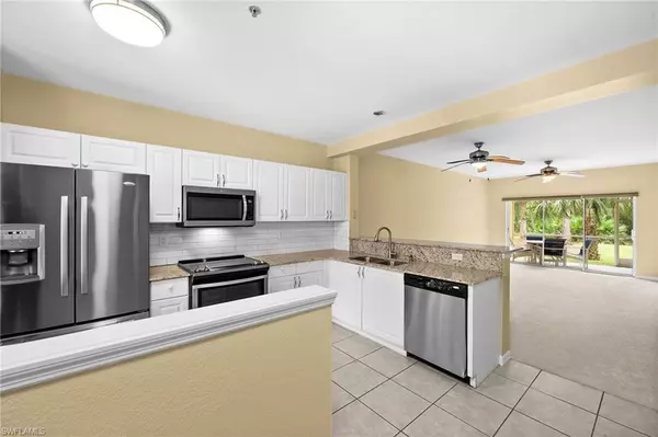 Naples, FL 34113,9165 Celeste DR #3-104