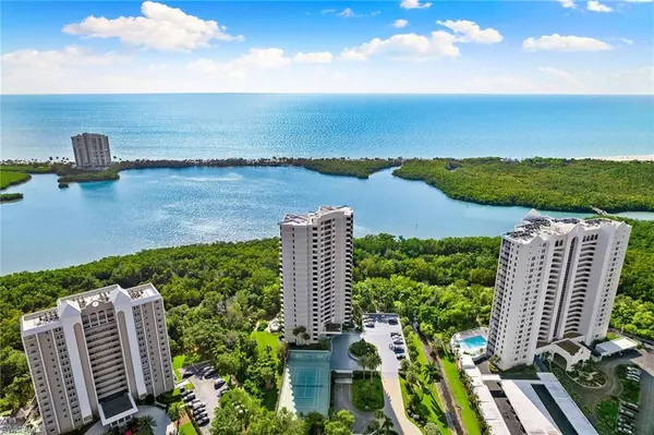 5555 Heron Point DR #1801, Naples, FL 34108