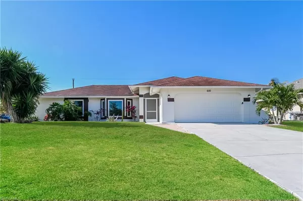 600 SW 18th TER, Cape Coral, FL 33991