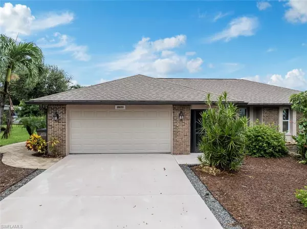 2021 Ottersrest LN, Cape Coral, FL 33990