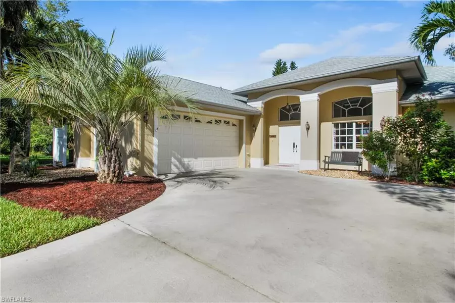 803 Glenn AVE, Lehigh Acres, FL 33972