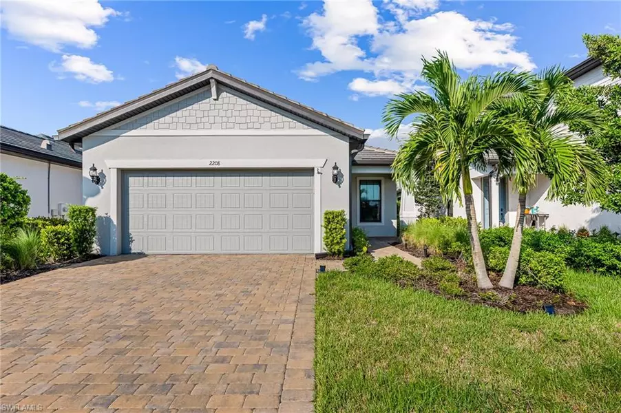 2208 Yellowfin CIR, Naples, FL 34114