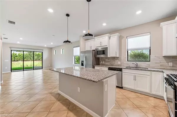 Naples, FL 34114,2208 Yellowfin CIR