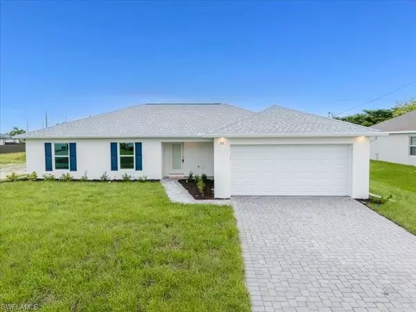 22 NW 25th TER, Cape Coral, FL 33993