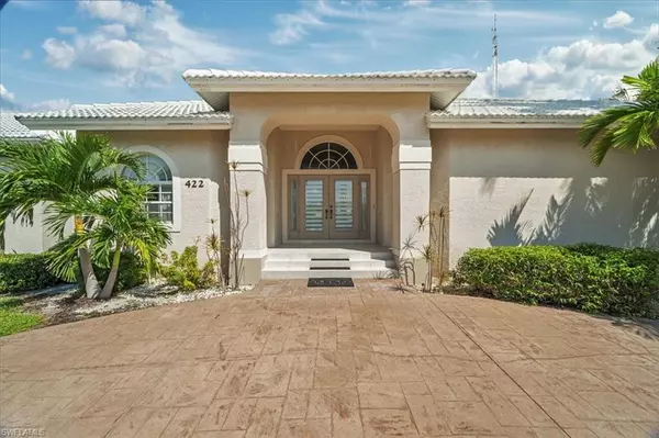 Marco Island, FL 34145,422 Richards CT