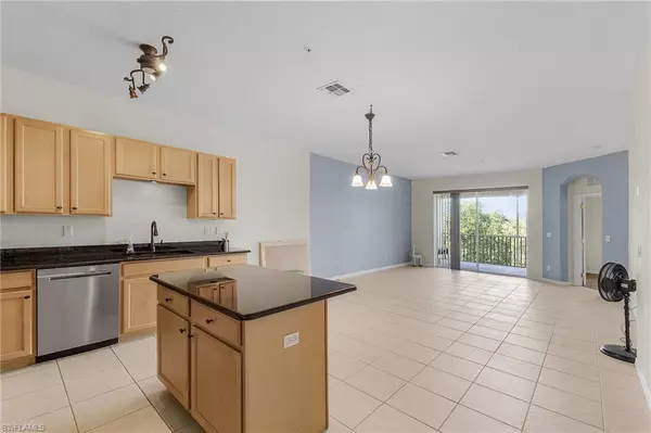 Fort Myers, FL 33907,14961 Reflection Key CIR #433