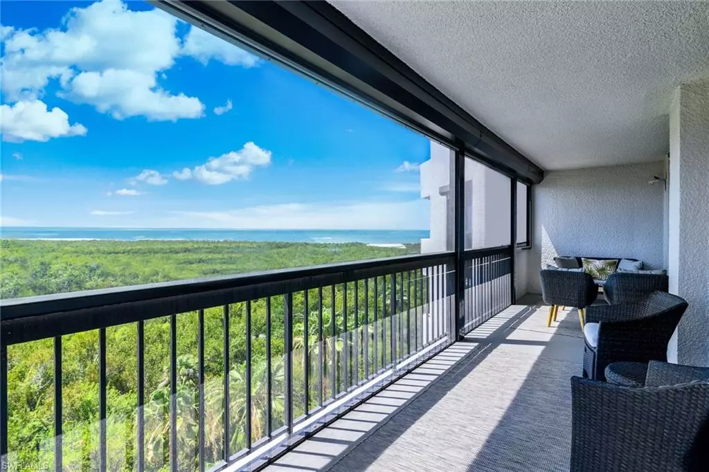 Naples, FL 34108,6001 Pelican Bay BLVD #603