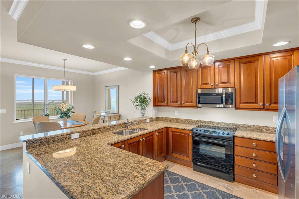 Estero, FL 33928,4751 West Bay BLVD #1005