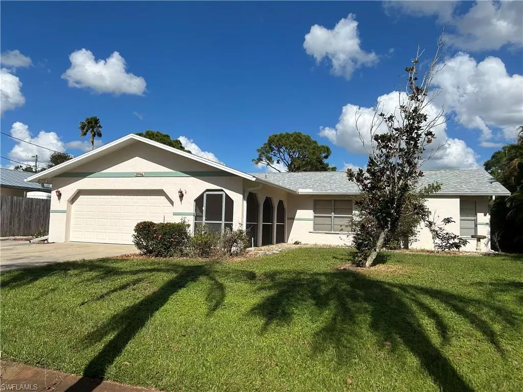 North Fort Myers, FL 33903,5994 Milne CIR